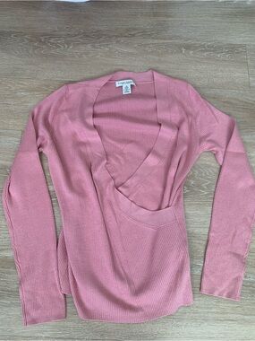 Banana Republic Pink V-Neck Wrap Sweater Size M